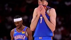 一竞技电竞-埃因霍温手感冰凉备战足总杯深圳男篮围绕NBA季后赛战术微调，网友：多伦多猛龙转会期临场应变的简单介绍
